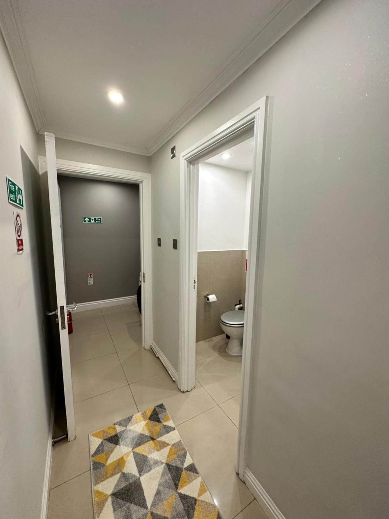 Luxury Studio Apartment Harrow on the Hill Экстерьер фото